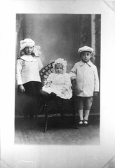 Marie Kristine, Dagny Sophie og Olaf Theodor Frank Andersen.